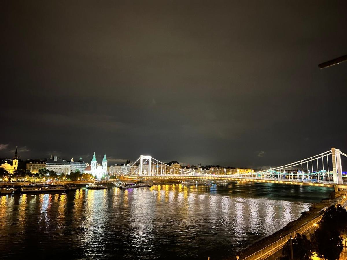 דירה Luxury With A Beautiful View For The Danube River *